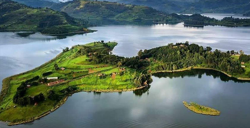 The Deepest Lake in Uganda – Lake Bunyonyi